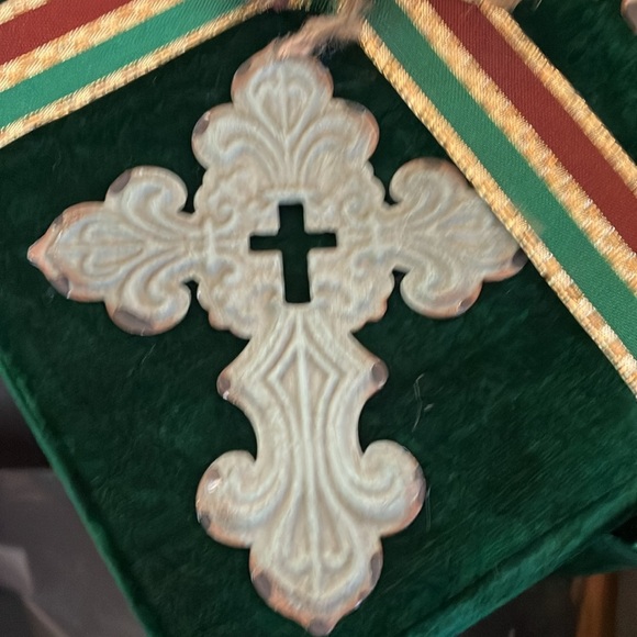 Set of 4 metal cross ornaments - Picture 3 of 7